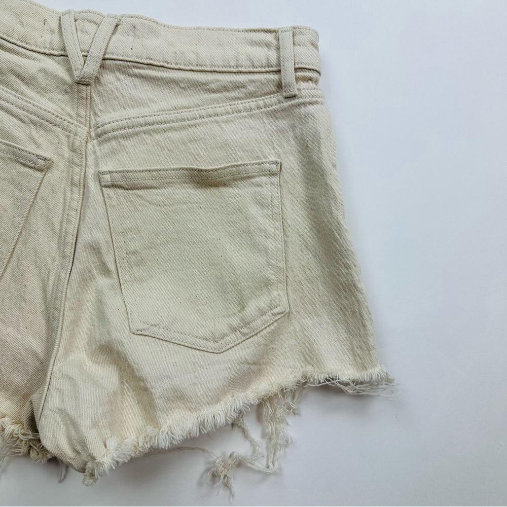 Veronica Beard Timmy Shorts High Rise Ecru Cut Off Denim Shorts Size 26 - Picture 8 of 11